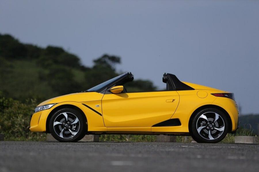 Honda S660 2015 года  (JP) (фото 2 из 29)